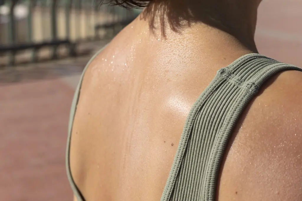 立冬養生:宜曬背